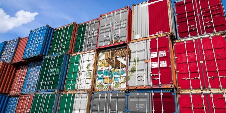 Exportaciones e importaciones en México