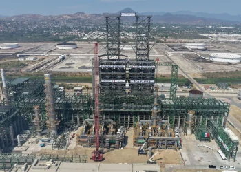 Explosión en refinería Salina Cruz deja seis lesionados