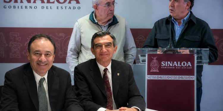Funcionarios de Morena se ofrecen como informantes a la DEA