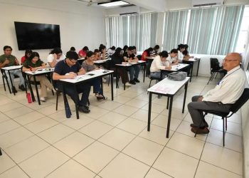 Prestigio y vocación impulsan a miles de jóvenes a buscar un lugar en la UJAT