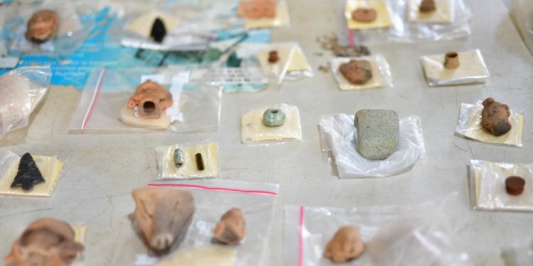 Hallan sitio arqueológico de hace 1,400 años en Coatepec con posibles rasgos mayas