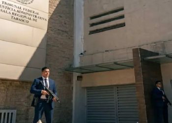 Hombres armados en Tribunal de Justicia de Tabasco obligan a suspender actividades