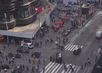 Tiroteo en Times Square Nueva York tras desfile de los Knicks con presencia policial