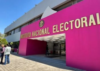 Representación de los nuevos partidos políticos aprobados por el INE para participar en las elecciones de 2027.
