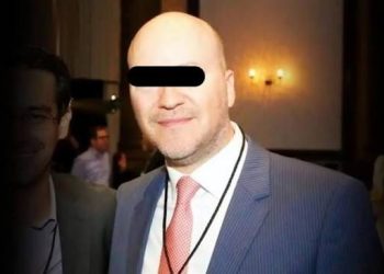 Gabriel Quirós Sada acusado de fraude inmobiliario en Nuevo León permanece prófugo de la justicia.
