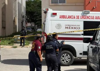 Incendio en Paseos Nikté deja a dos personas hospitalizadas en Cancún