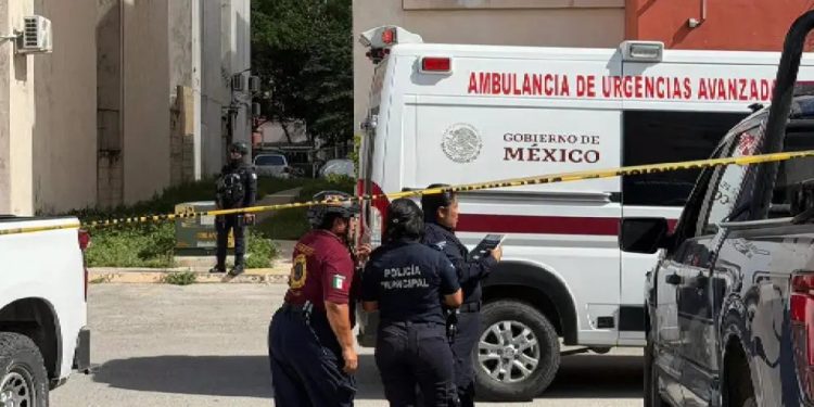 Incendio en Paseos Nikté deja a dos personas hospitalizadas en Cancún