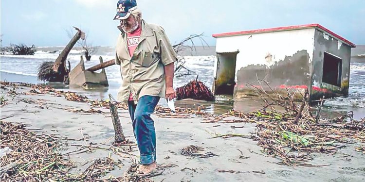 Erosión costera en Tabasco amenaza viviendas de cinco comunidades