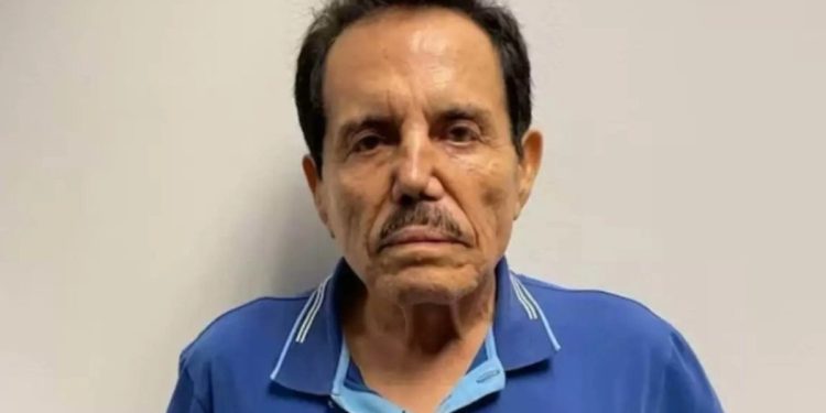 El Mayo Zambada acepta cadena perpetua en Estados Unidos durante su proceso judicial en una corte federal.