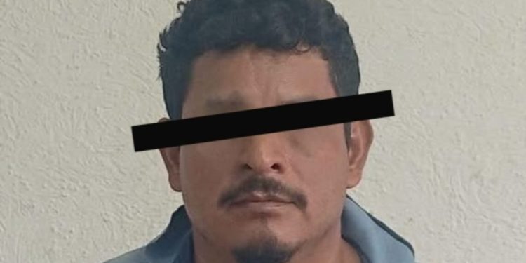 Elementos de seguridad durante un operativo y cateos en La Chontalpa, Tabasco.