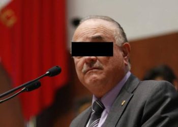 Elementos federales detienen al exgobernador Ernesto Ruffo Appel en Ensenada por una investigación relacionada con contrabando de combustible.