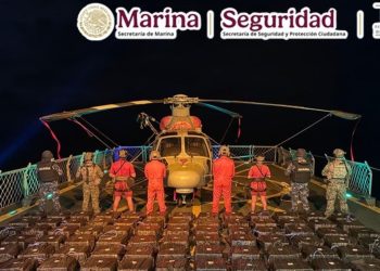 Marina decomisa cocaína en Oaxaca durante operativo marítimo frente a las costas del Pacífico.