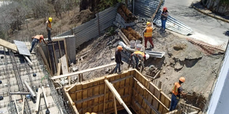 cómo reportar una construcción irregular en Villahermosa