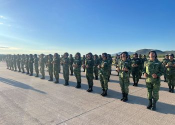 Regularización de escuelas militarizadas en México