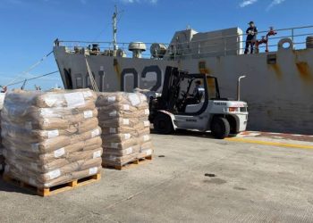 Buques de la Armada de México transportan más de 718 toneladas de ayuda humanitaria a Venezuela.